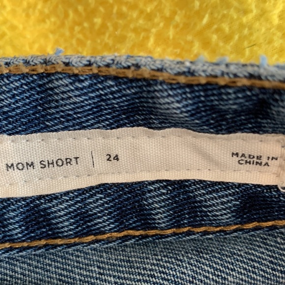 Dark wash mom shorts - Picture 5 of 5